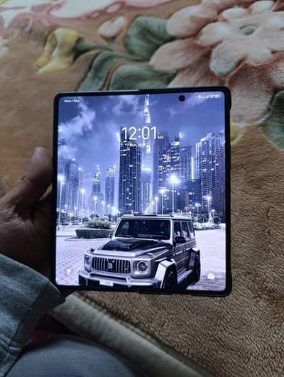 Phantom V Fold 12gb 512gb PTA approved