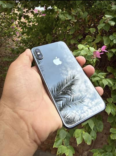 iPhone XS 256gb pta proved