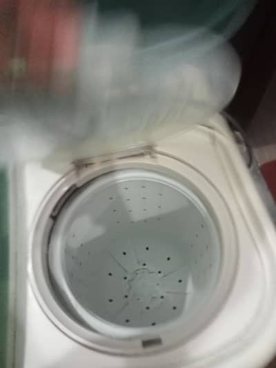 bohat Kam use hoi Hy All ok nevar rapair