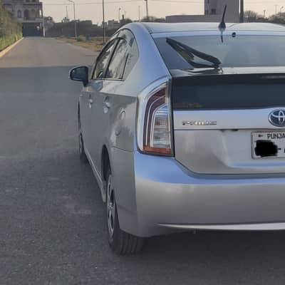 Toyota Prius G 1.8 LED Edition