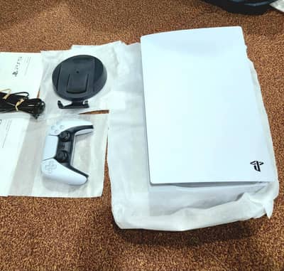 PlayStation 5 (825GB) | Disc Edition |  Complete with Box & Controller