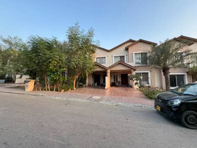 Near Murree Point & Commercial: 152 Sq Yd Semi-Corner Fully West Open Villa #721 Street-16 Precinct-11A! Full Heighted: Park, Mosque, Gallery, Commercial Areas Steps Away. Enjoy Premium Family Living or Invest Wisely!