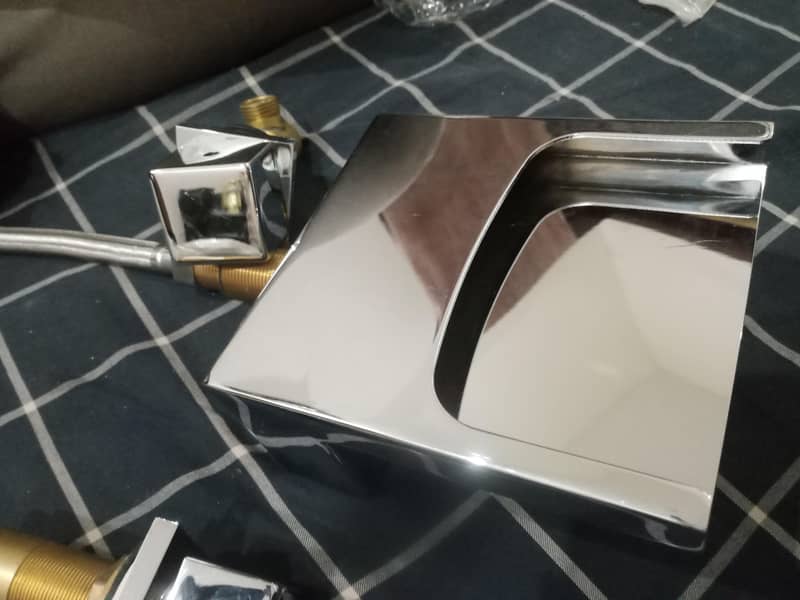 imported bathroom set 1