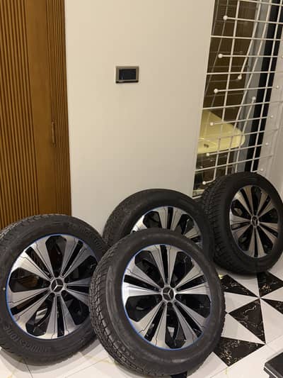 Mercedes original tyres and rims 19 inches