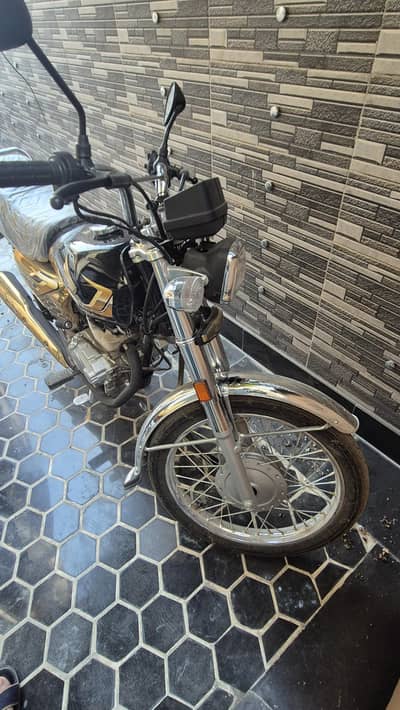 2026 sticker gold edition