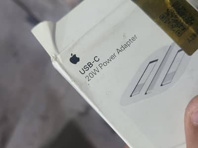 charger sale krna ha bht acha ha