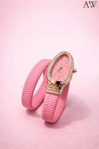 snake watch for females