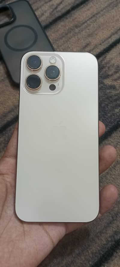 Iphone 16 pro max Non pta Jv 10/11 Cndsn Full box