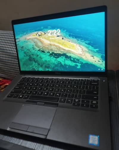 DELL latitude 5400 i5/8th with touch display