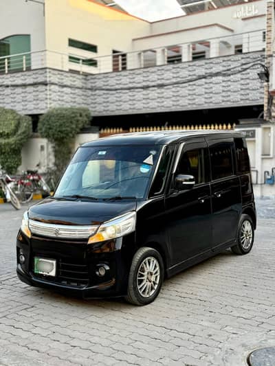 Suzuki spacia custom 2013