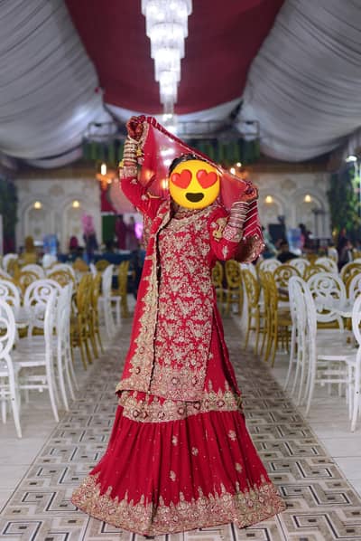 farshi lehenga with long shirt 2nd hand but fresh condition