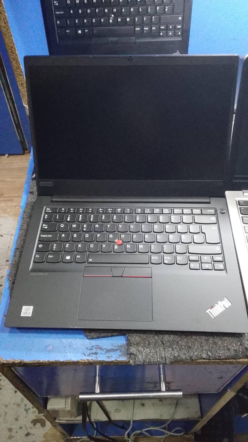 Lenovo Thinkpad E14 e14 8