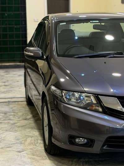 Honda city 2017 total original paint scratchleless spotless condition