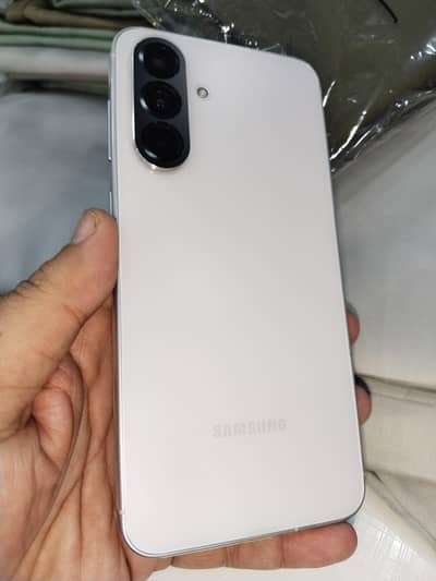 Sumsung A56 5g 12/256