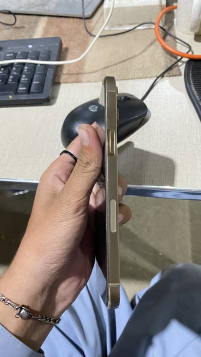 I phone 12 pro max JV