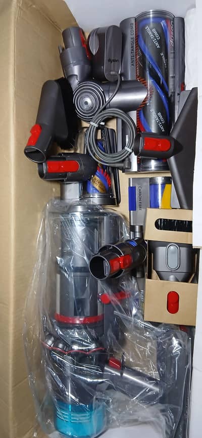 DYSON V15 VACUUM CLEANER CORDLESS