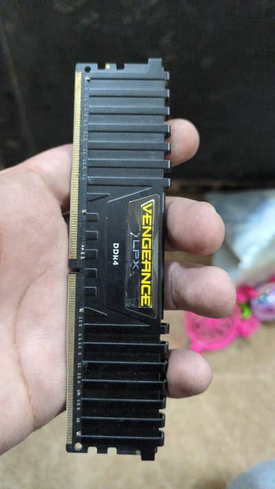 Corsair vengeance Ddr4 3200 mah support