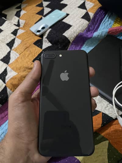 Iphone 8plus 64gb (pta approved)