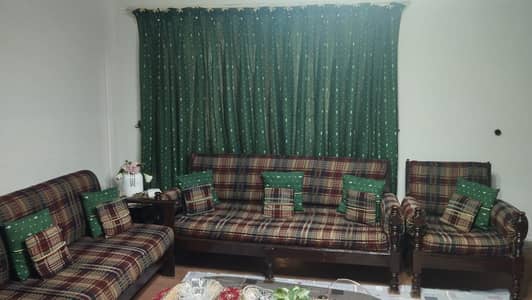 5 Seater Sofas 2sets for Sale