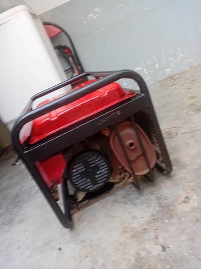 2.5 kv Honda genrater for sale