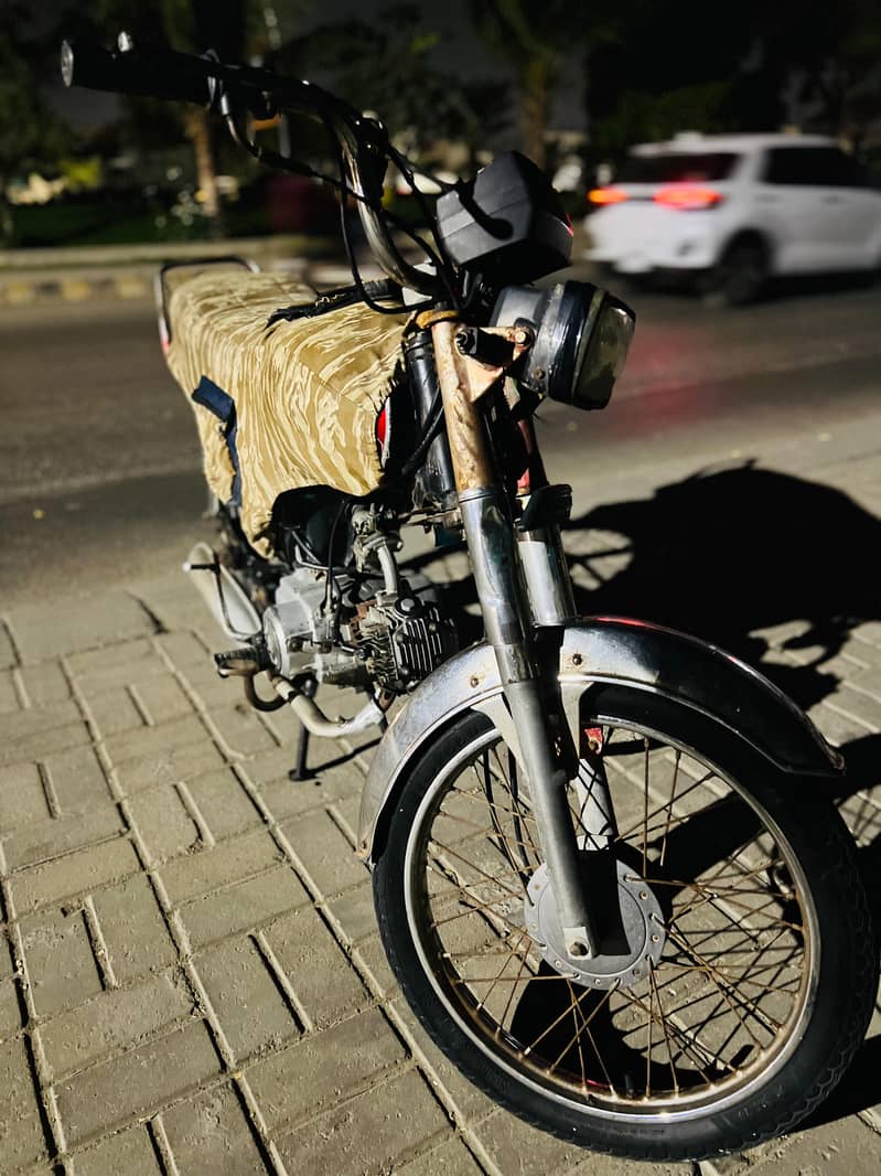 Unique 70 cc 2012 model 5