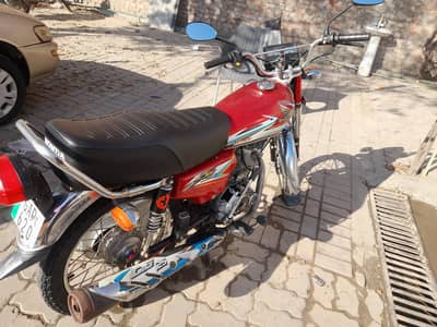 Honda CG 125 Red