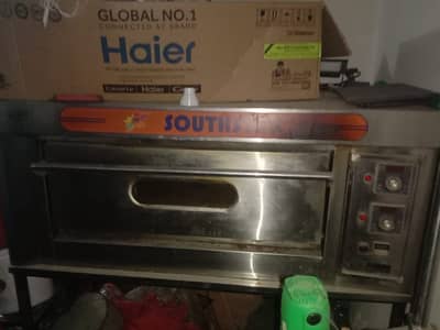 Restaurant Fast Food Equipment for Sale. Very Good Condition like New