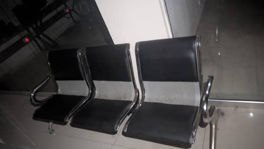 3 seater waiting chair