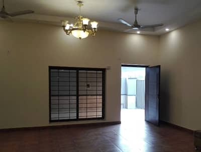 1 Kanal Spacious House Is Available In Allama Iqbal Town - Rachna Block For Sale