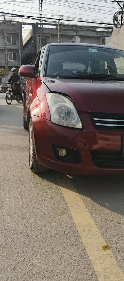 Suzuki swift 1.3 dlx