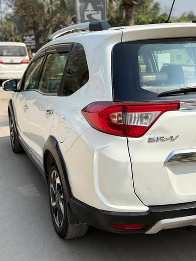 BRV BOT HE PEYARE  GADE HA