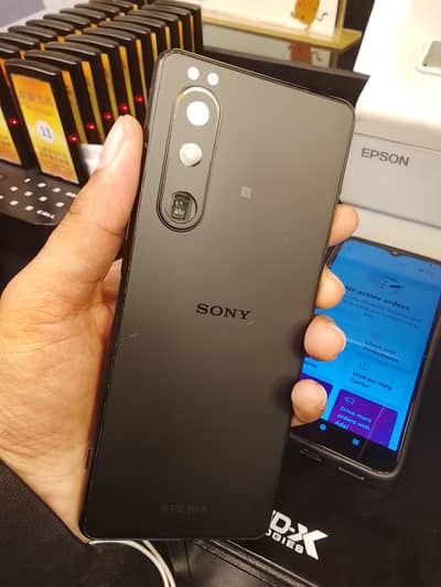 Sony Experia 5 mark 3 non PTA 8/128 exchange possible with gaming cash