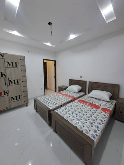 Students, Families & Job Holders Furnished Rooms Available