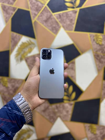 iphone12promax 128 sim lock