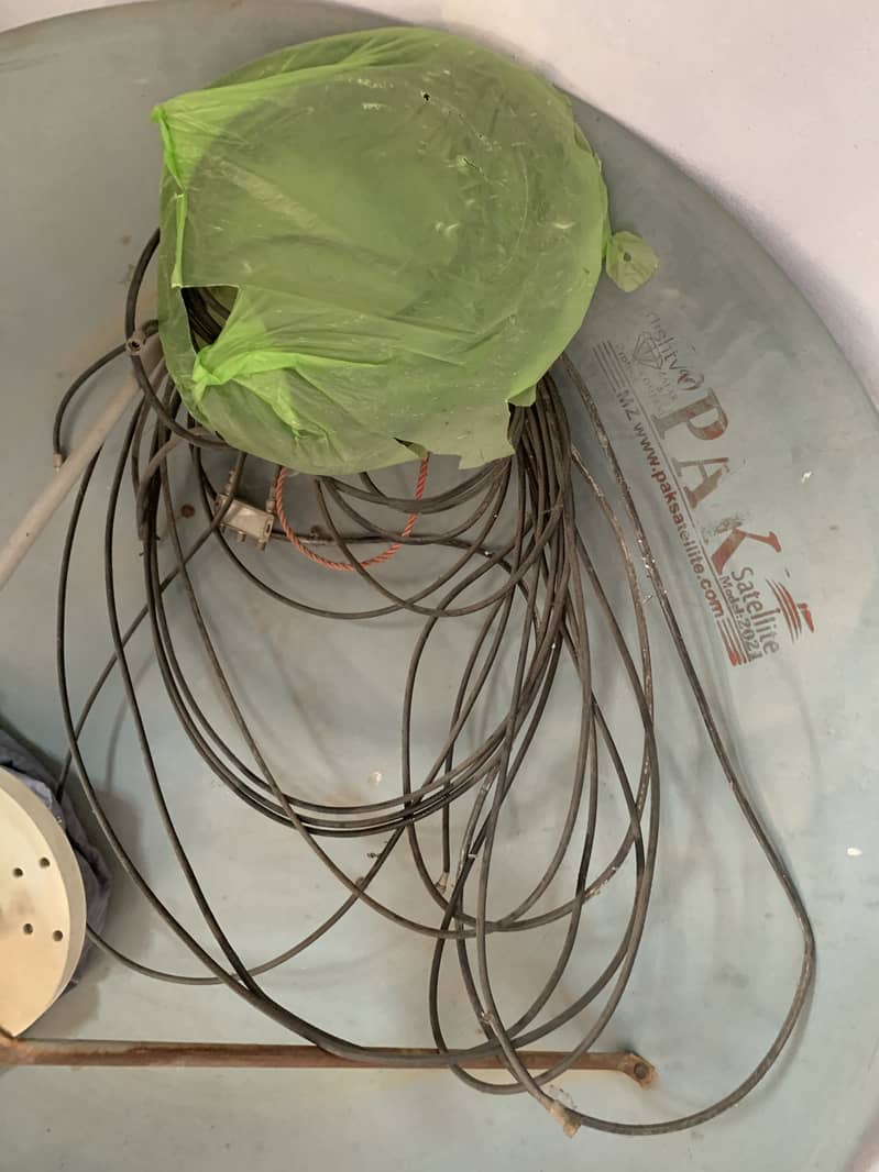 Complete Dish Setup 11