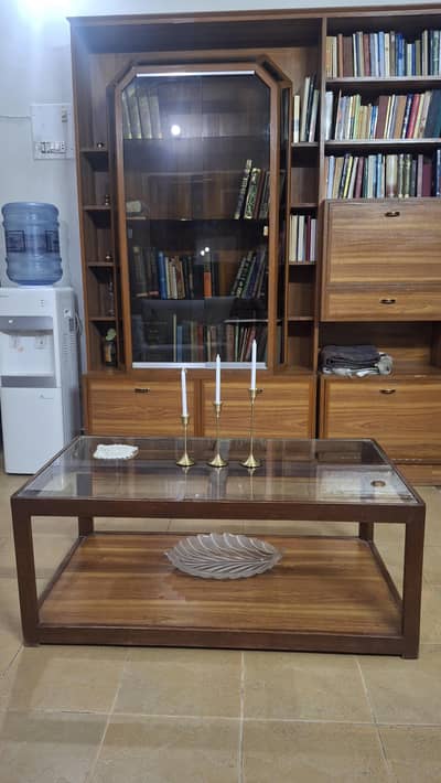 High Quality Sheesham Table with Glass top