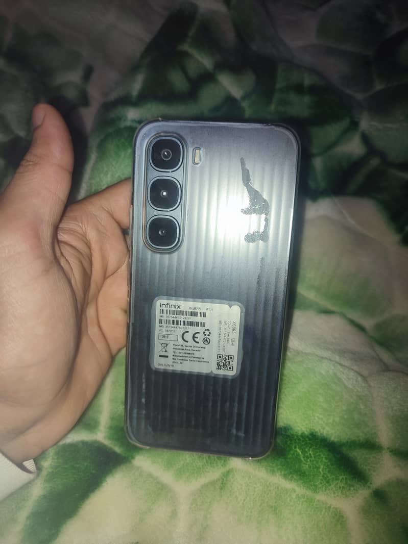 Infinix Hot 60 pro 1