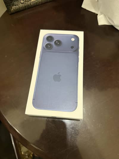 Apple iPhone 17 pro max 256 GB brand new / boxed , sealed packed