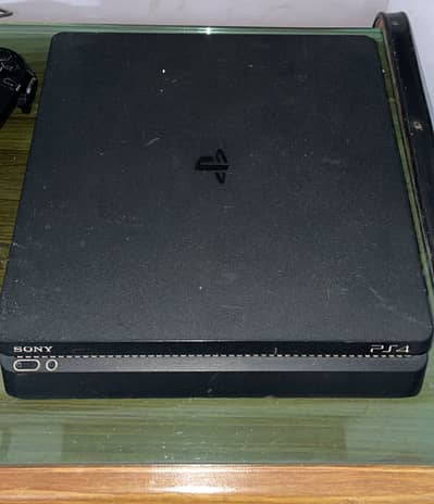 PS4 Slim