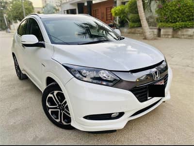 Honda vezel Z sensing white room limited