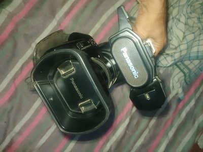 Panasonic Full HD2 video Camera Price:28,000