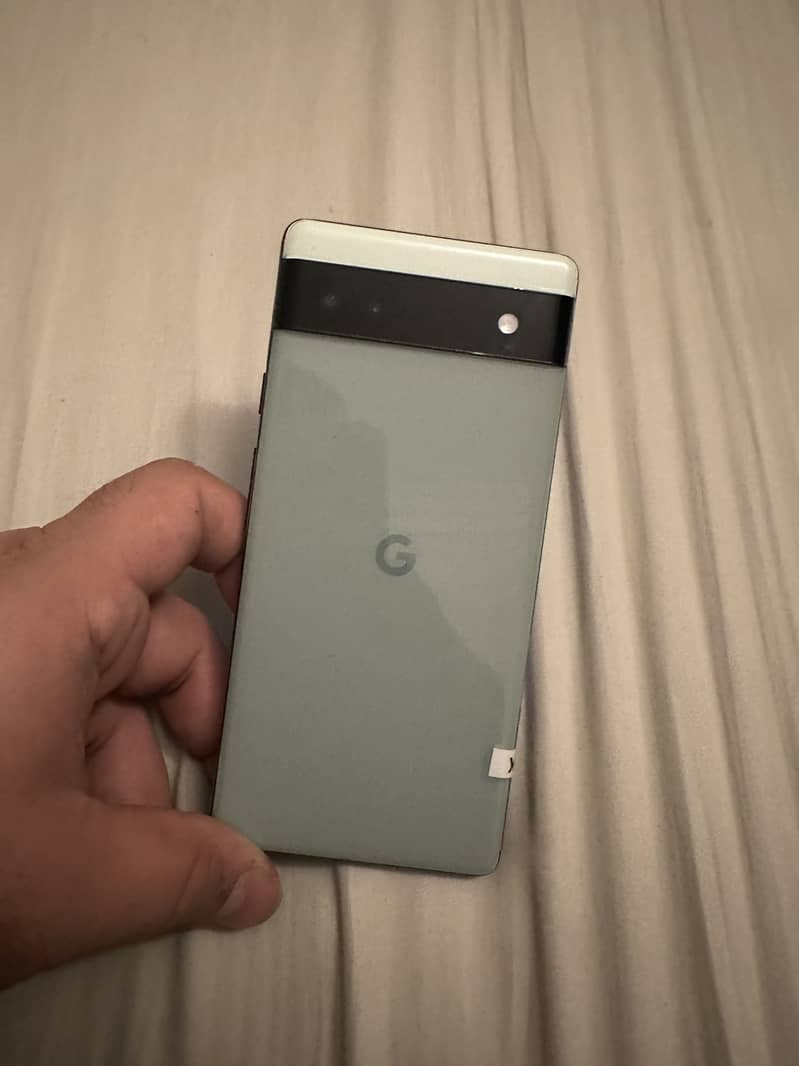 Google Pixel 6A 4