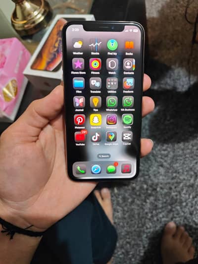 iPhone xs 256 pta approved al original phone