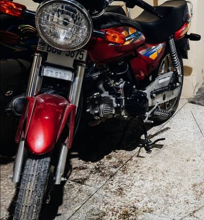 Crown selfstart alloy RIM Motorcycle 100cc Bike for sale.