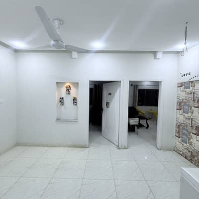 Brand New office space for rent / Office space for rent/ 1200 Sqft Prime Office Space for Rent Ideal for Software House & Corporate Setup