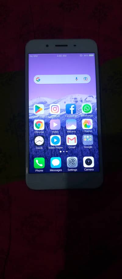 Vivo Y66.4gb 64gb. URGENT SALE Whtsapp InstaGram. Fb sab chalta hy.