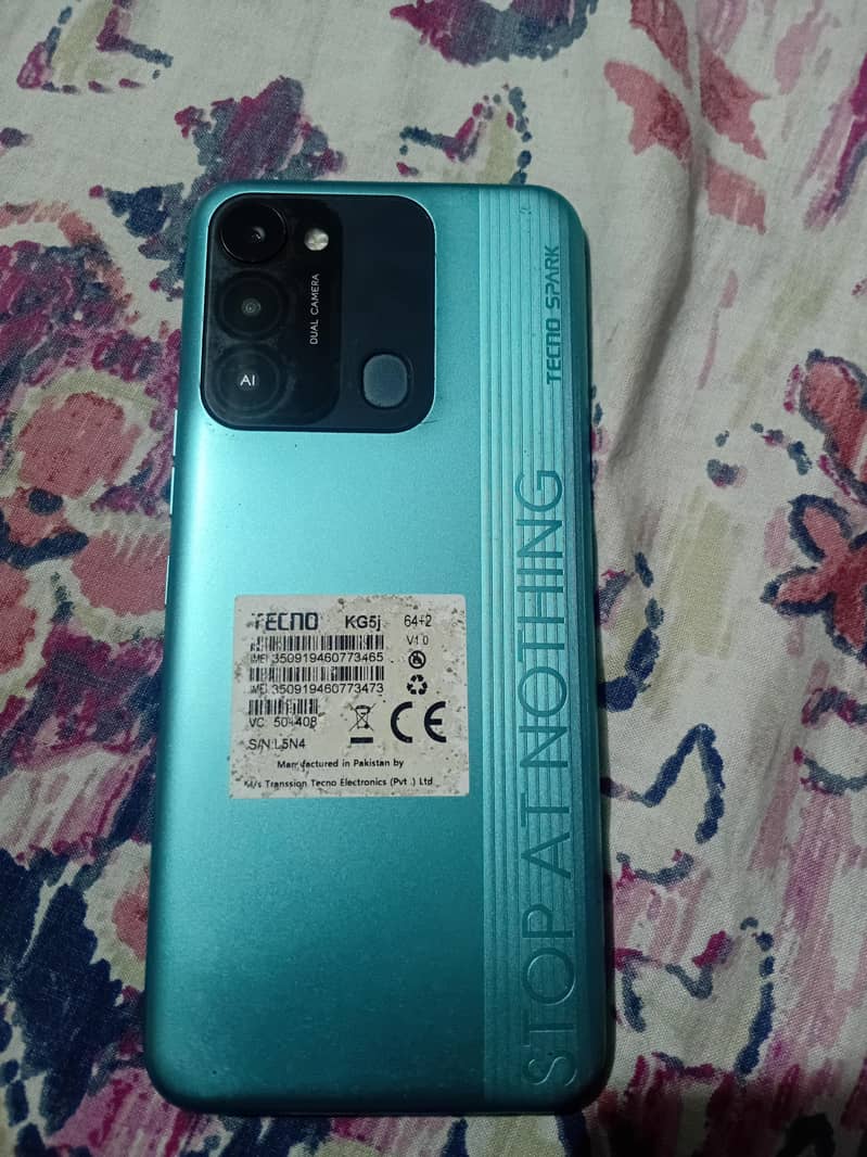 Tecno spark8C 1
