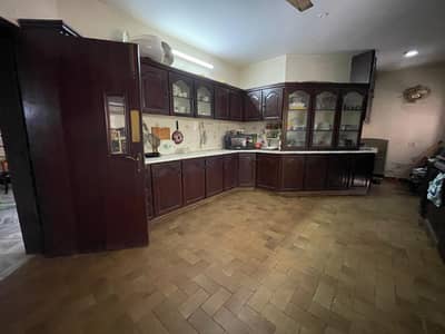 1 Kanal Full House for Rent in Phase 4 DHA Lahore | Prime Location | 265,000 PKR