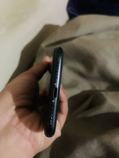 iphone xr pta approved