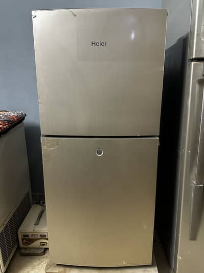 Haier HRF-216 EBD Fridge